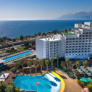 Hotel Su - Free Access To Largest Aqualand Hotel